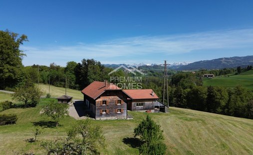 House in Pierrafortscha, Fribourg, Switzerland 1