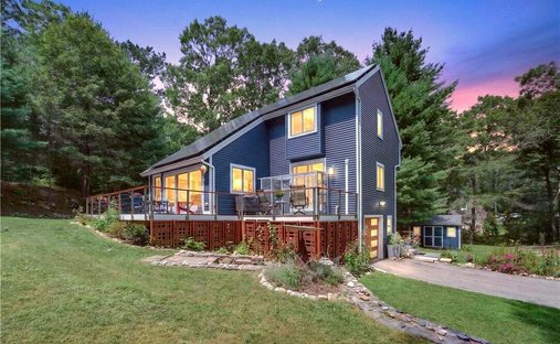 House in South Kingstown, Rhode Island, United States 1