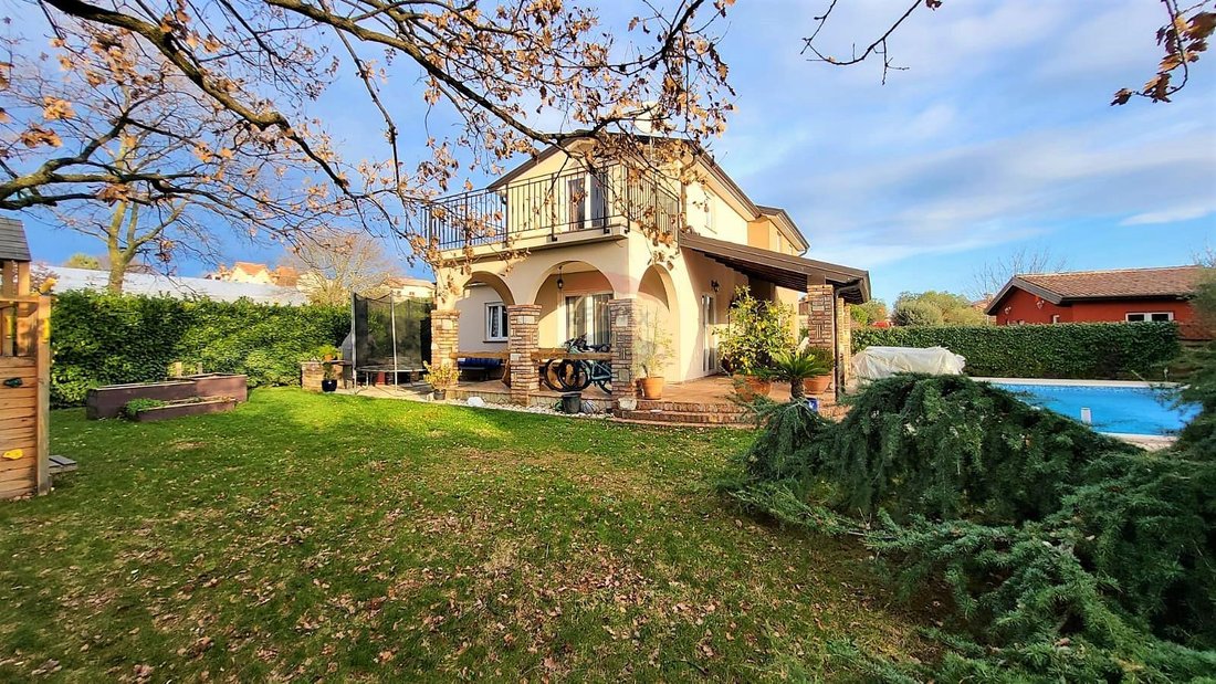 House in Umag, Istria County, Croatia 1 - 18629868