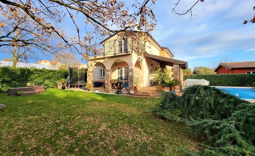 House in Umag, Istria County, Croatia 1