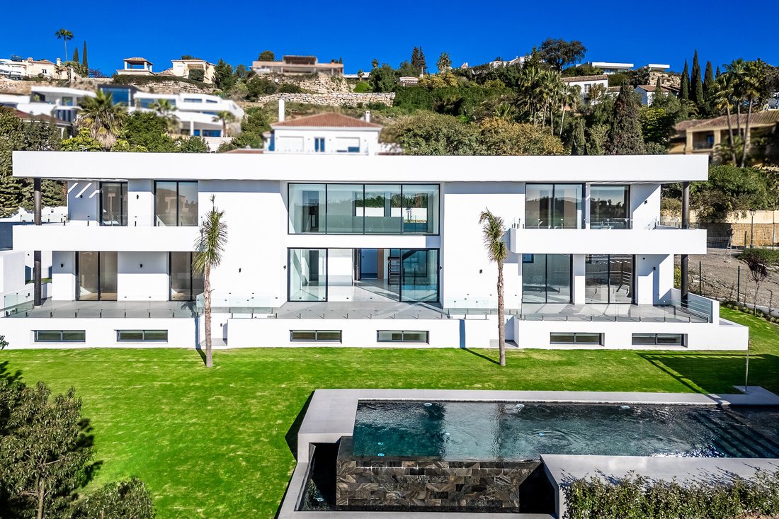 Villa in Benahavis, Andalusia, Spain 3 - 18628302