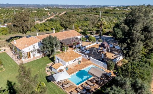 Villa in Estombar e Parchal, Algarve, Portugal 1