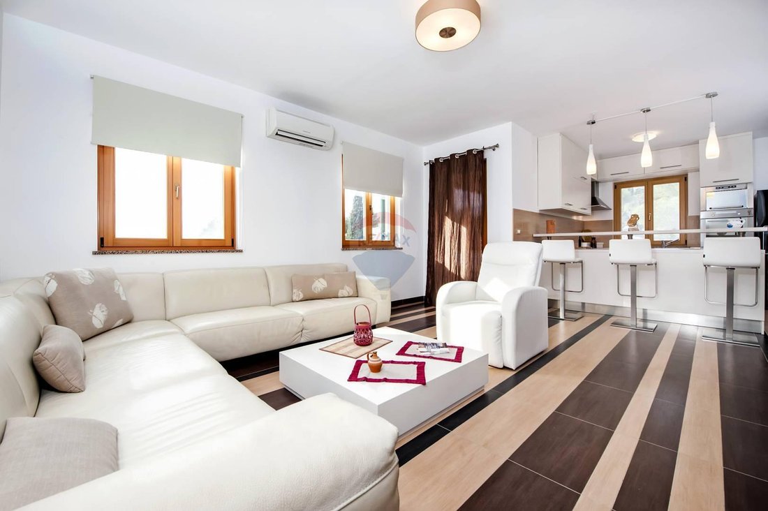 Apartment in Rovinj, Istria County, Croatia 2 - 18629886