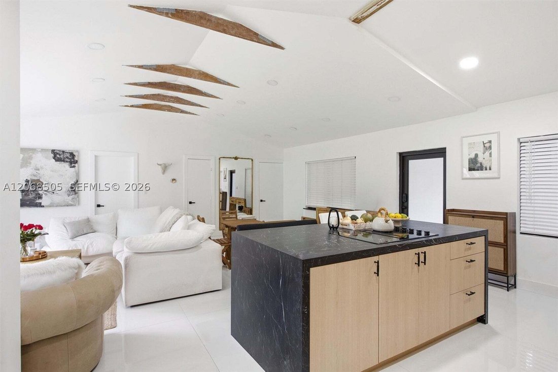 House in Miami, Florida, United States 5 - 18628397