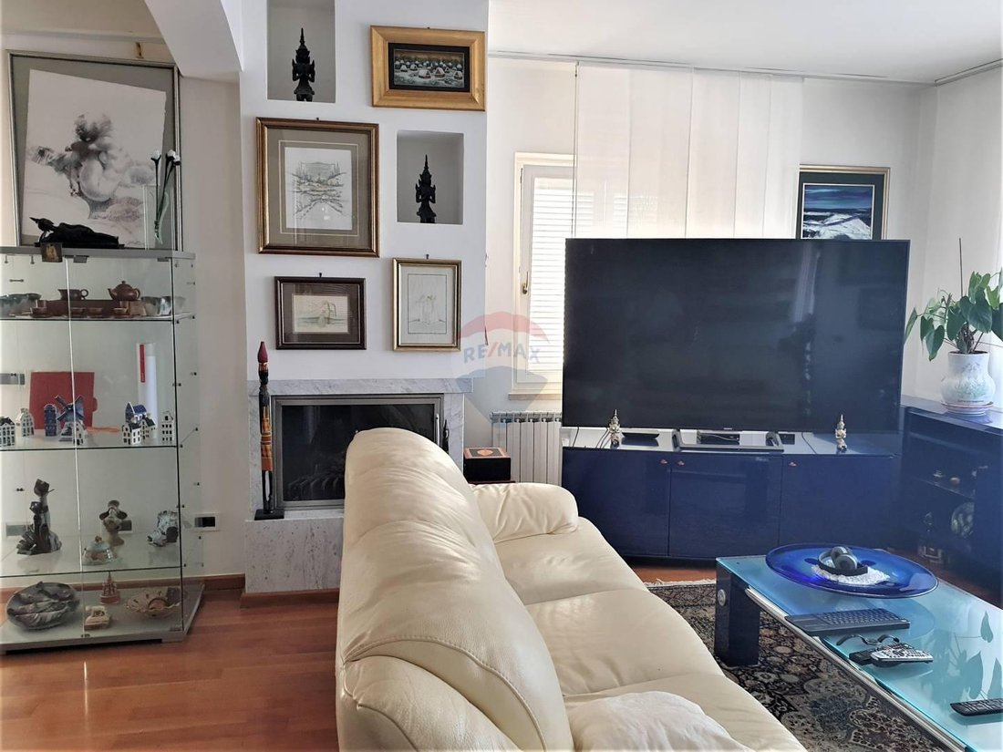 Apartment in Umag, Istria County, Croatia 2 - 18630060