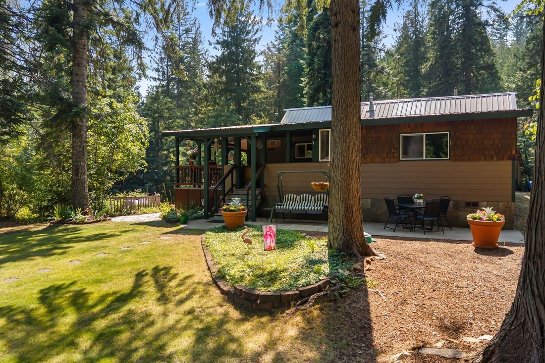 House in Sandpoint, Idaho, United States 2 - 18627510