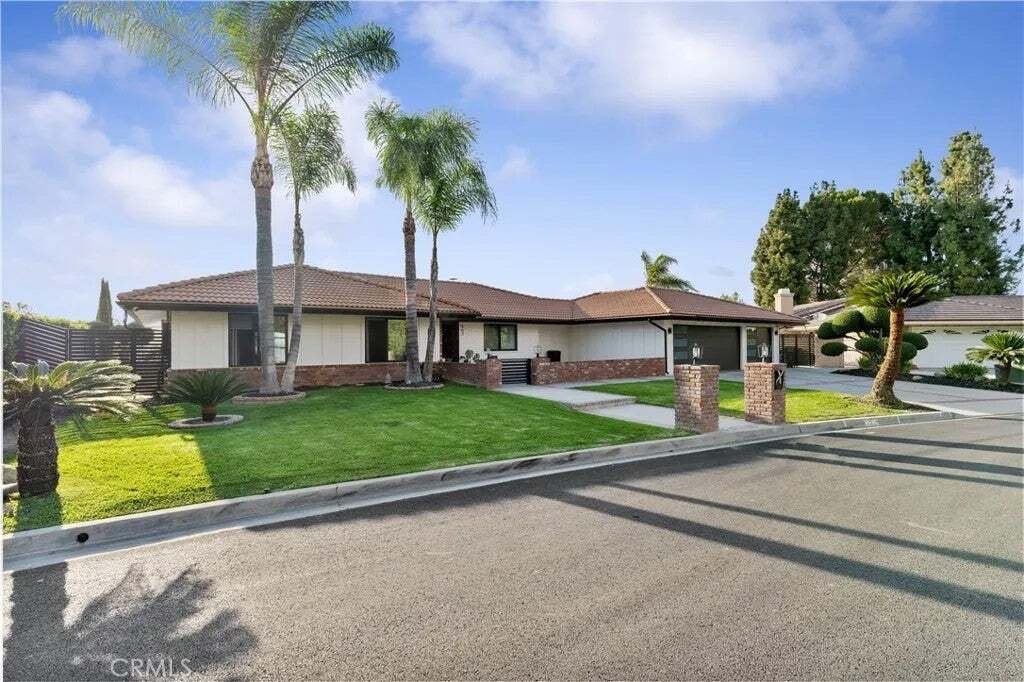 House in Covina, California, United States 3 - 18555417