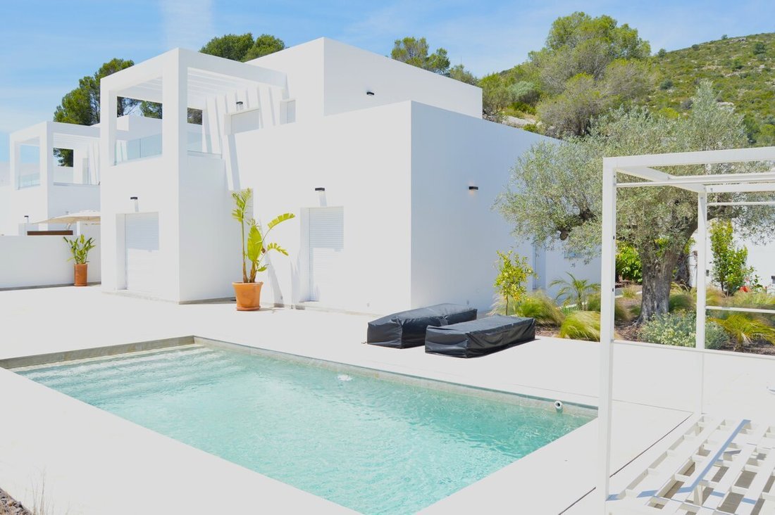 Chalet in Alkali, Valencian Community, Spain 1 - 14659828