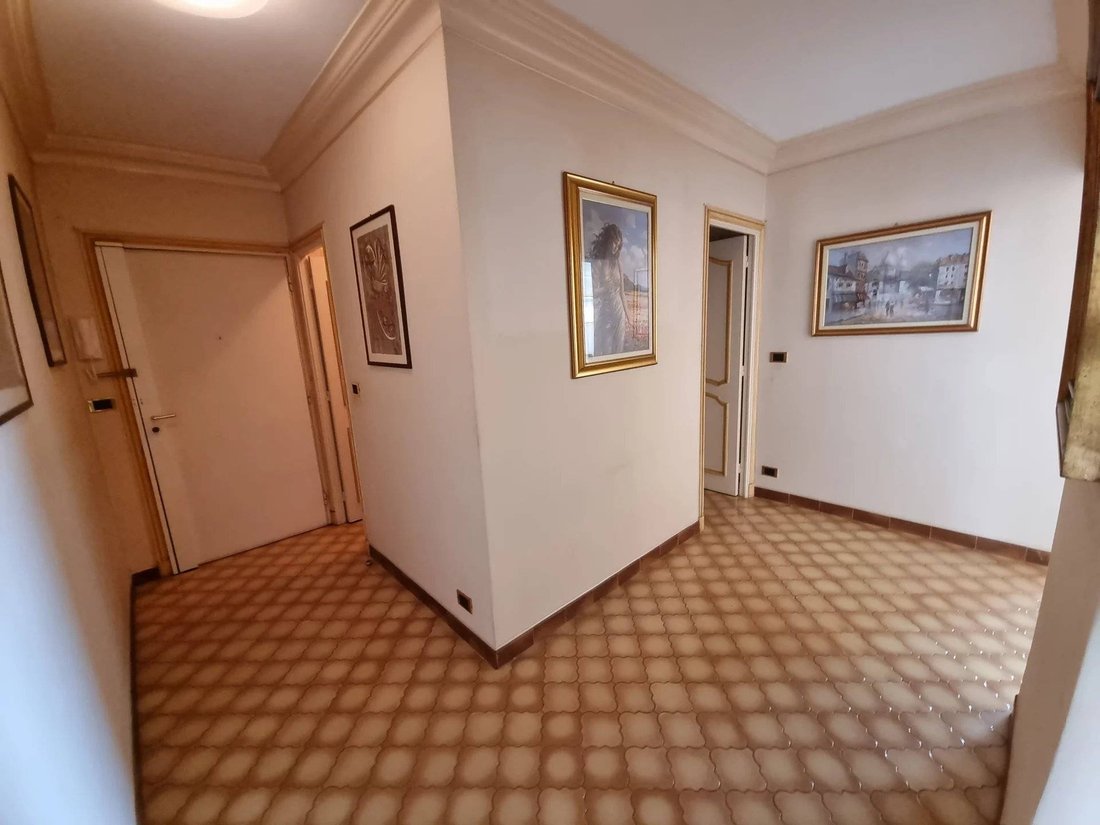 Apartment in Menton, Provence-Alpes-Côte d'Azur, France 4 - 17218603