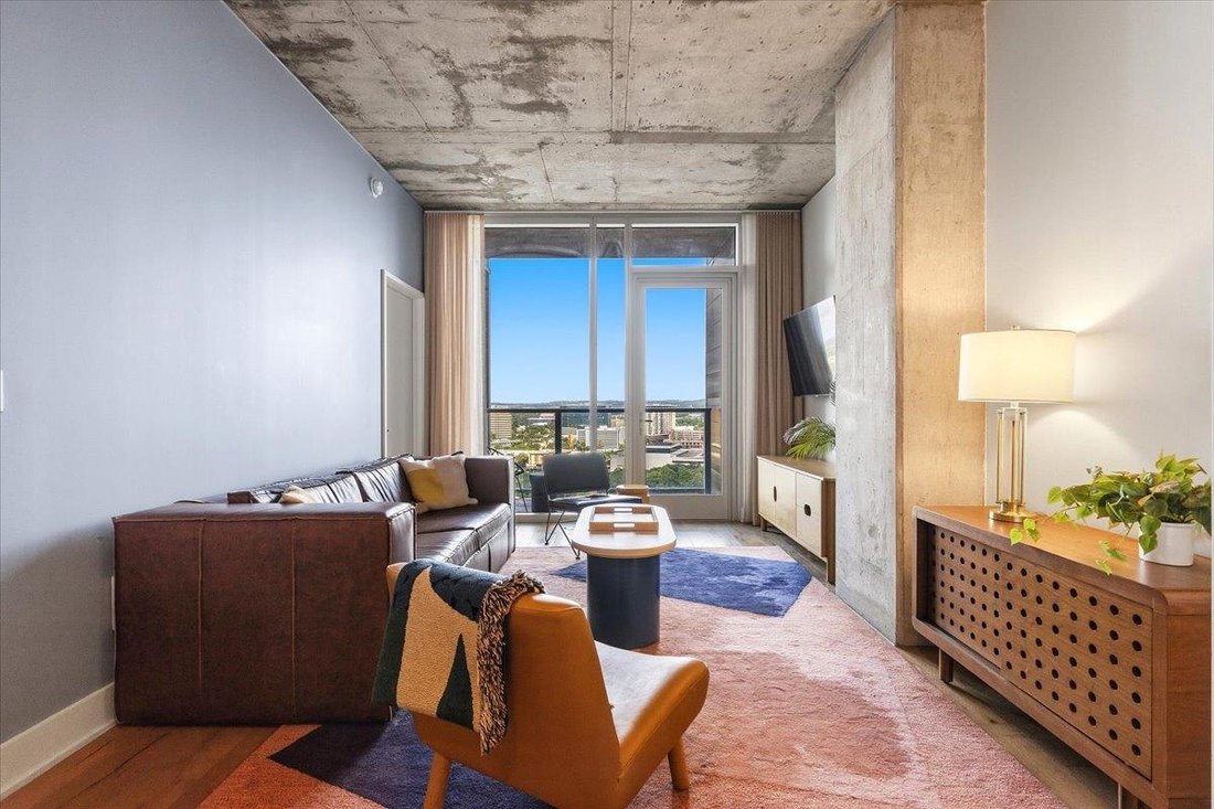 Condo in Austin, Texas, United States 5 - 18627974