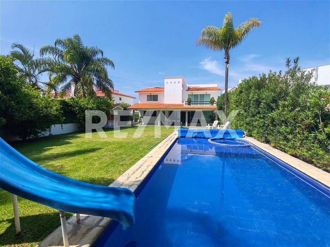 House in Lomas de Cocoyoc, Morelos, Mexico 1 - 18626319