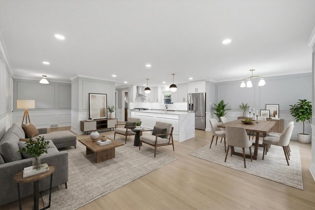 House in Skokie, Illinois, United States 2 - 18628674