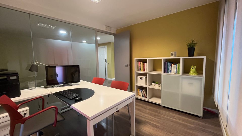 Apartment in Girona, Catalonia, Spain 4 - 18351310