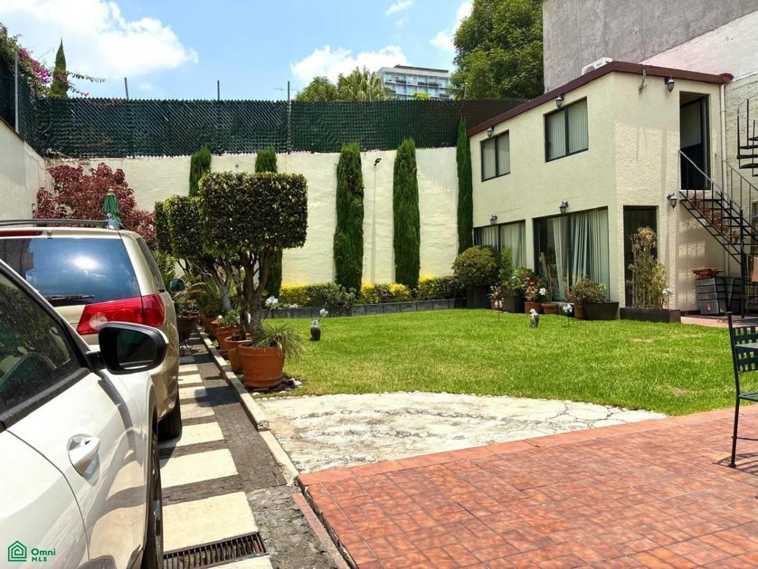 House in Mexico City, Mexico 4 - 18098349