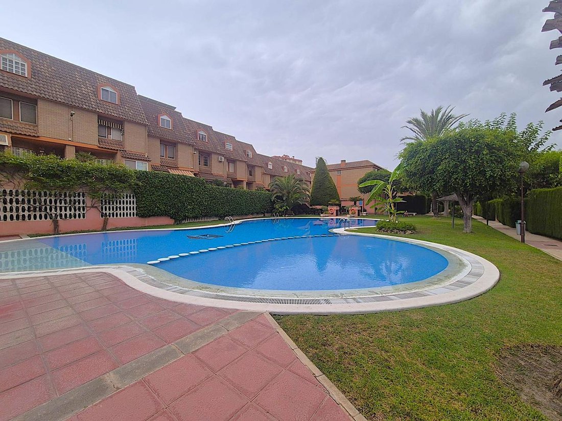 Villa in Alicante, Valencian Community, Spain 3 - 18629826