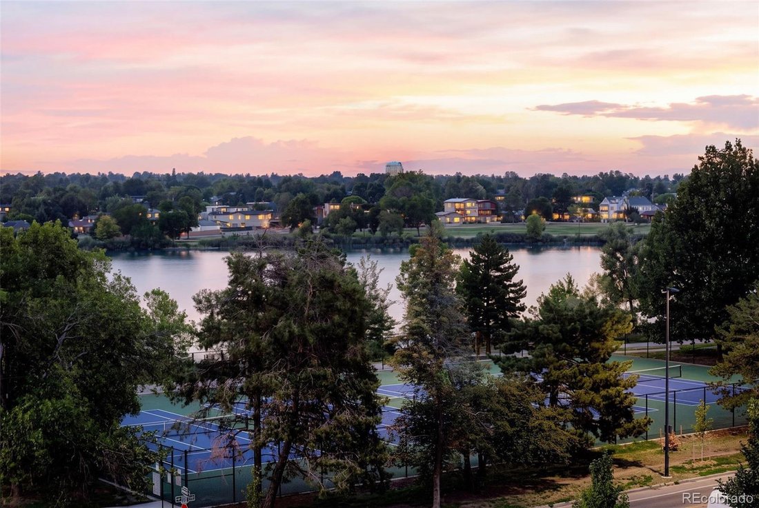 Condo in Denver, Colorado, United States 3 - 18629134