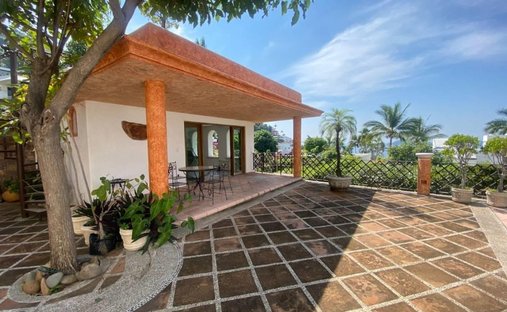 House in Acapulco, Guerrero, Mexico 1