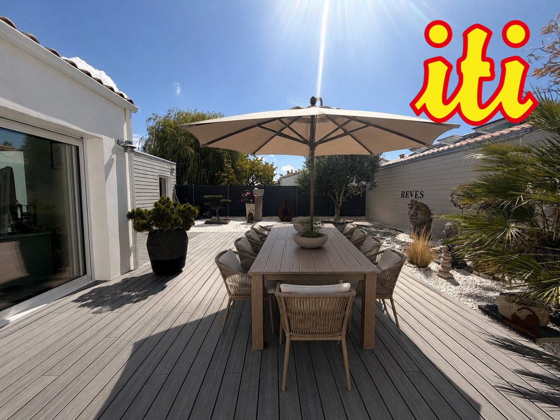 House in Les Sables-d'Olonne, Pays de la Loire, France 1 - 18630575