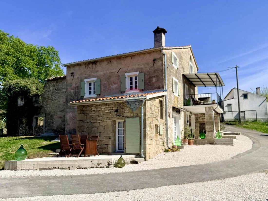 House in Opcina Motovun, Istria County, Croatia 1 - 18629630