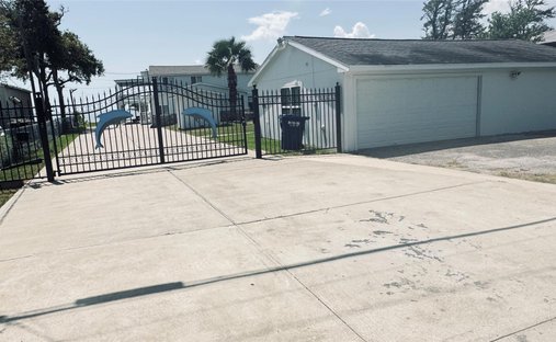House in Baytown, Texas, United States 1