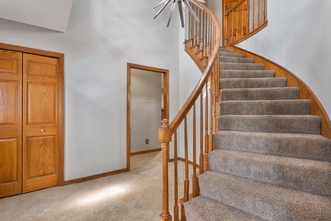 House in Bettendorf, Iowa, United States 5 - 18628616