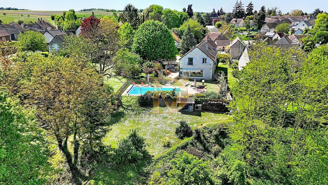 House in Francueil, Centre-Val de Loire, France 1 - 18630642