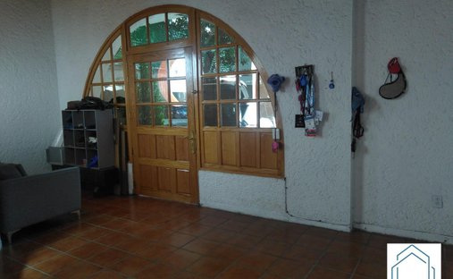 House in Santa Catarina Yecahuitzotl, Mexico City, Mexico 1