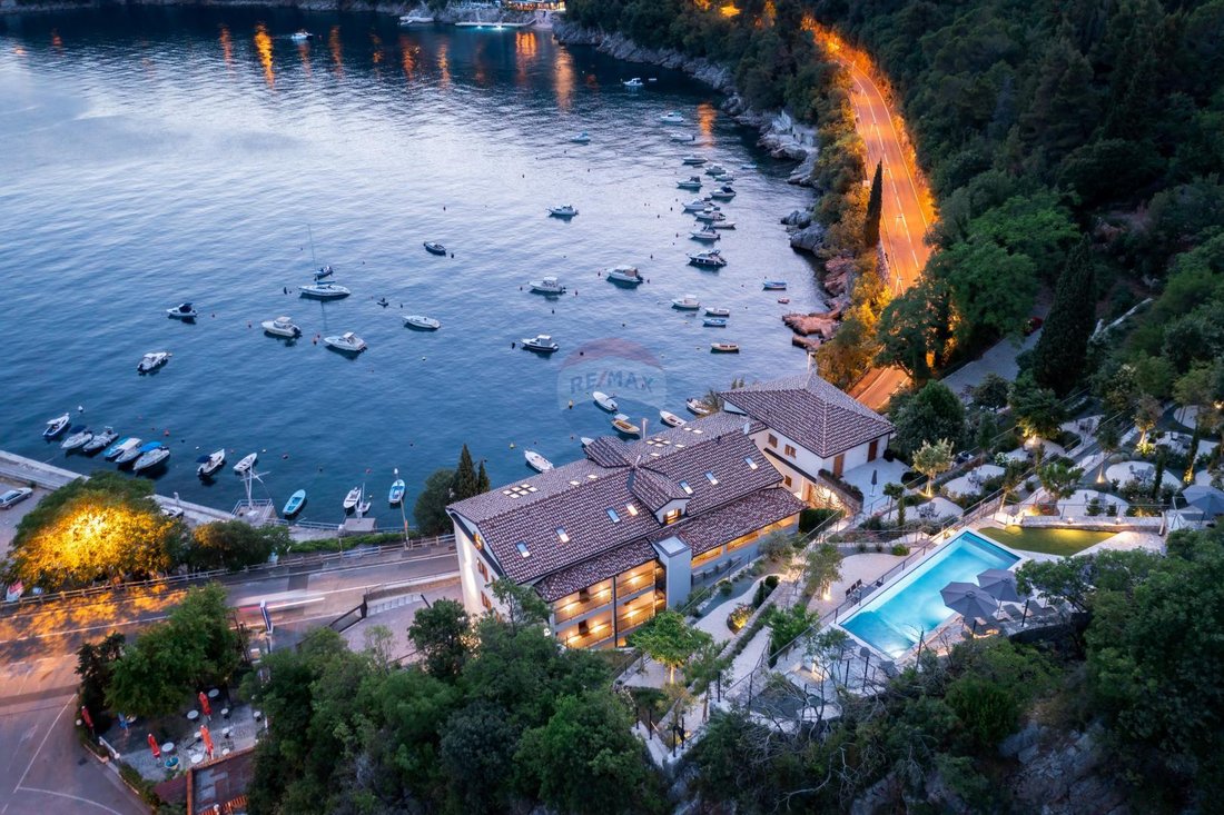 Apartment in Grad Opatija, Primorje-Gorski Kotar County, Croatia 4 - 18629856