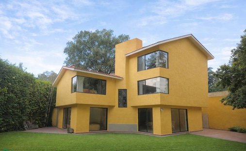 House in Rincón Verde, State of Mexico, Mexico 1