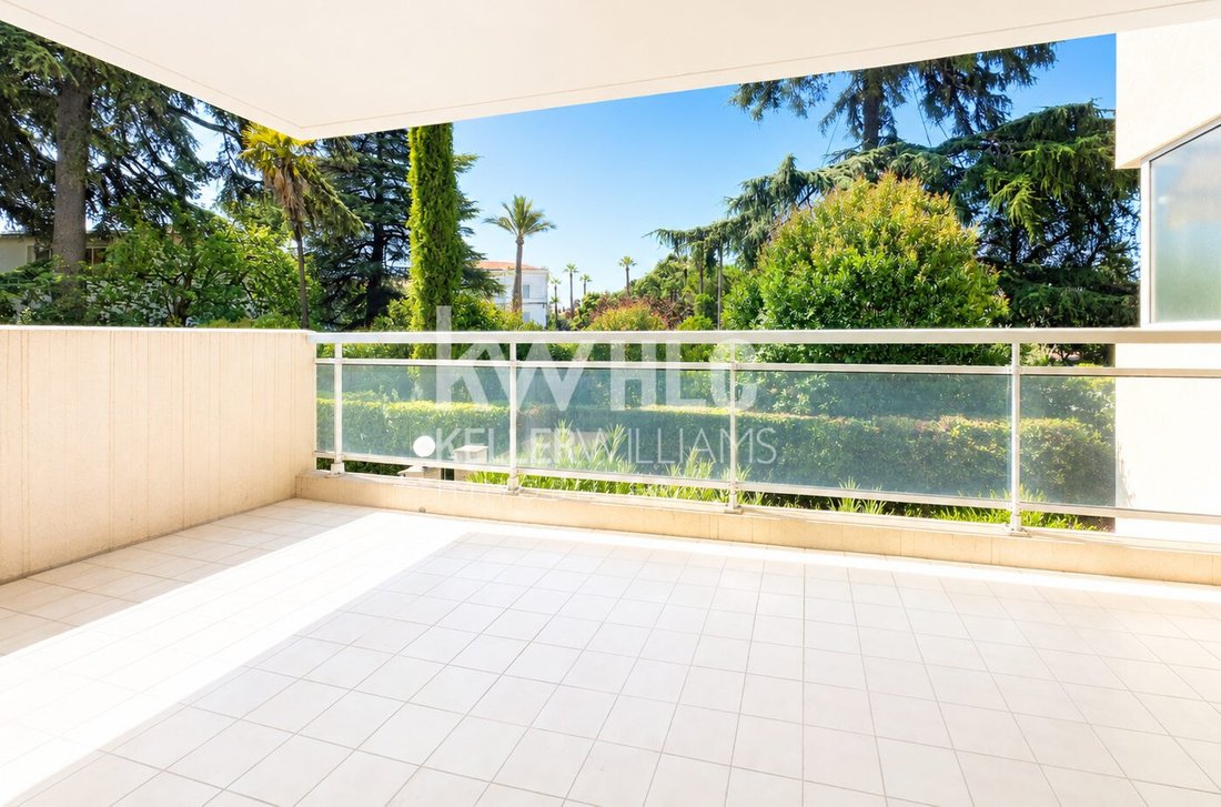 Appartement à Cannes, Provence-Alpes-Côte d'Azur, France 2 - 18578756