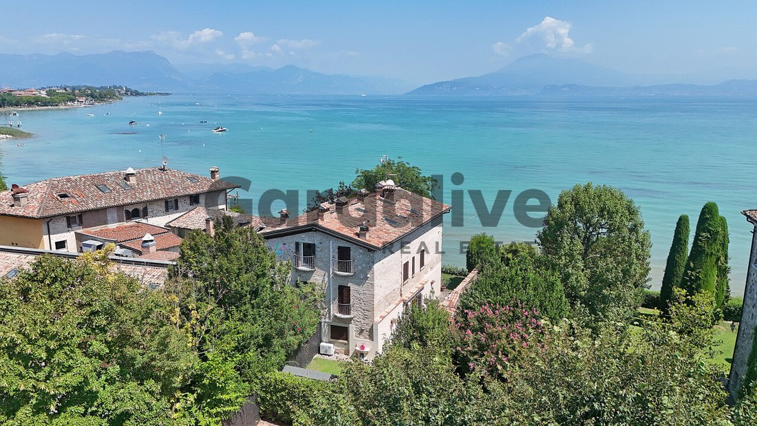 Villa in Colombare, Sirmione, Lombardy 1 - 18630252