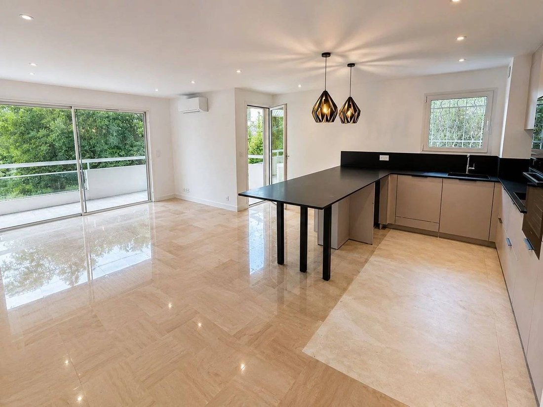 Apartment in Montfleury, Cannes, France 2 - 18271102