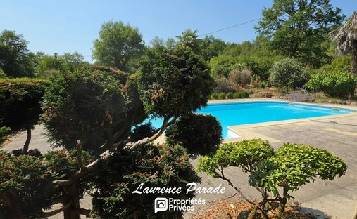 Villa in Nord, Montpon-Ménestérol, France 1