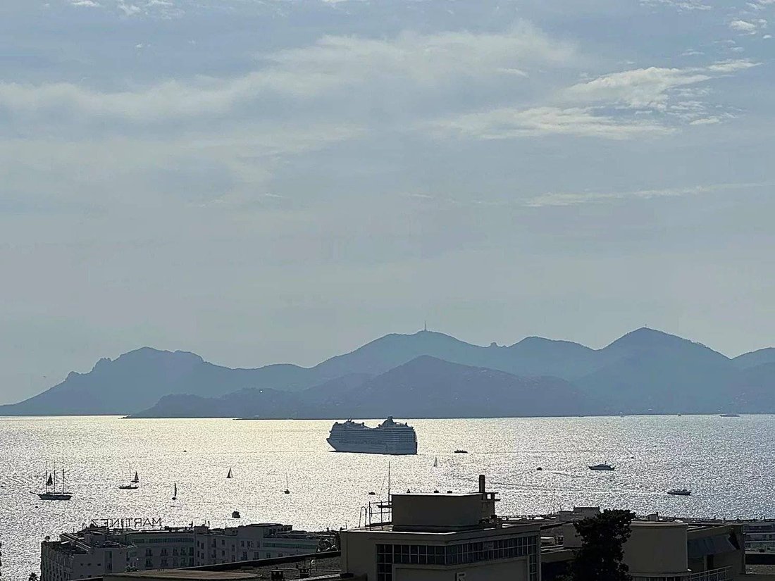 Apartment in Cannes, Provence-Alpes-Côte d'Azur, France 1 - 16333872