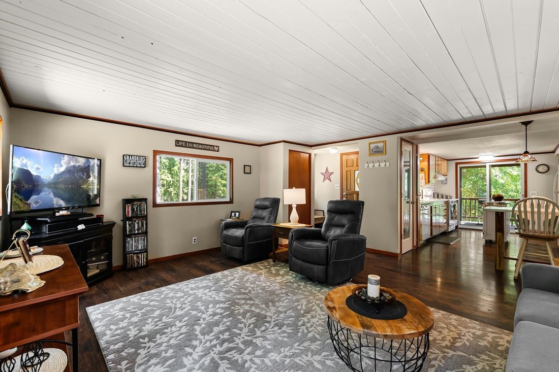 House in Sandpoint, Idaho, United States 5 - 18627510