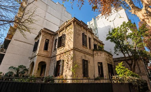 House in Buenos Aires, Buenos Aires, Argentina 1
