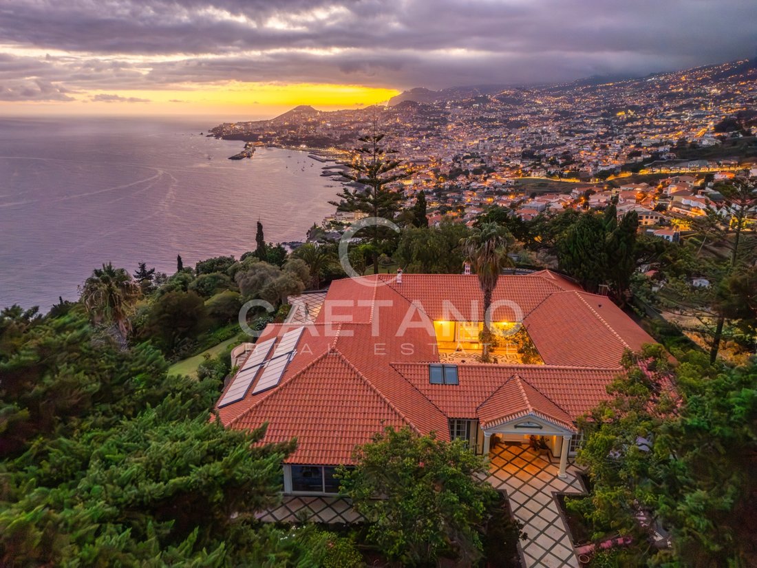 Villa in Sao Goncalo, Madeira, Portugal 3 - 18629935
