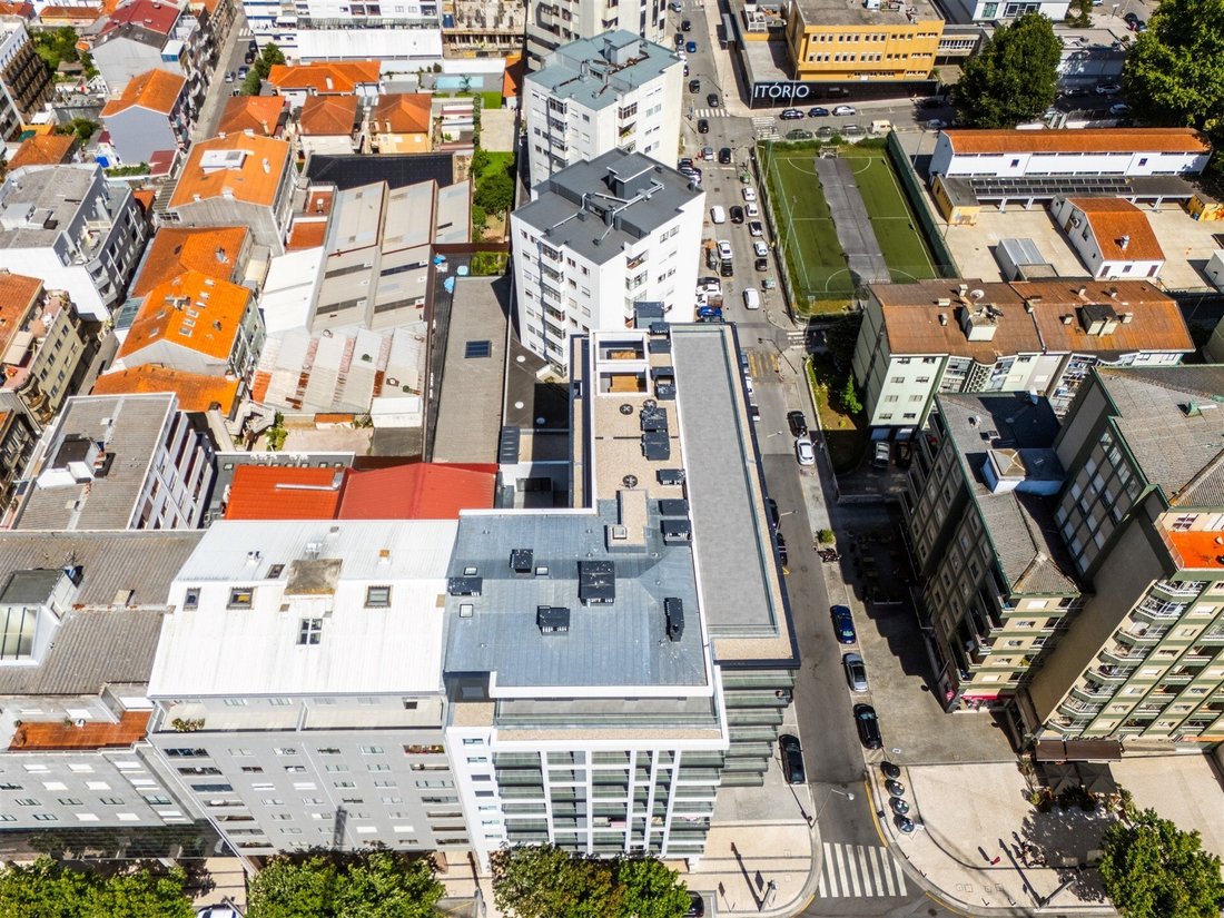 Apartment in Mafamude e Vilar do Paraiso, Porto District, Portugal 4 - 18533005