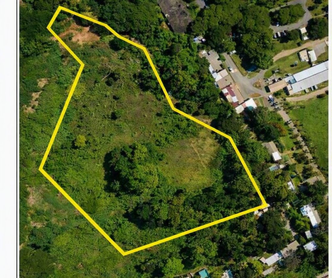 Land in Nadi, Western Division, Fiji 1 - 18630132