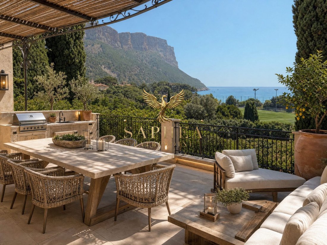 House in Cassis, Provence-Alpes-Côte d'Azur, France 2 - 18630563