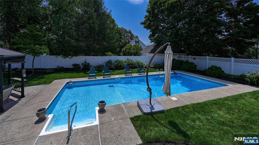 House in Wayne, New Jersey, United States 2 - 18628098