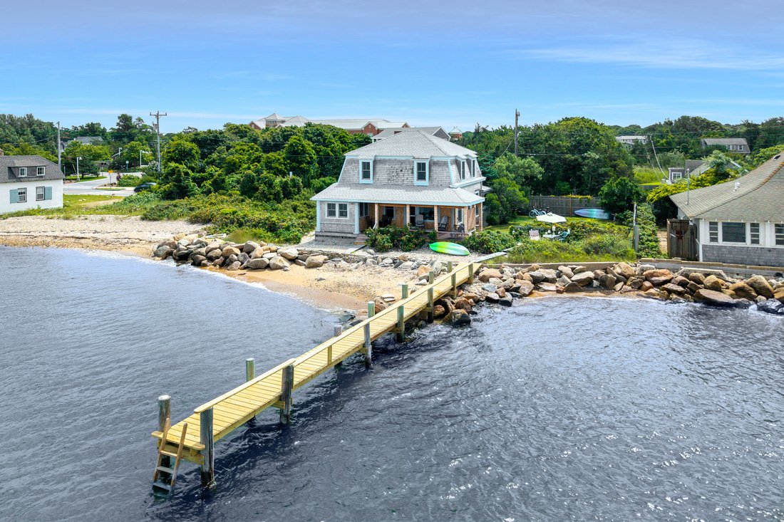 House in Oak Bluffs, Massachusetts, United States 1 - 18626683