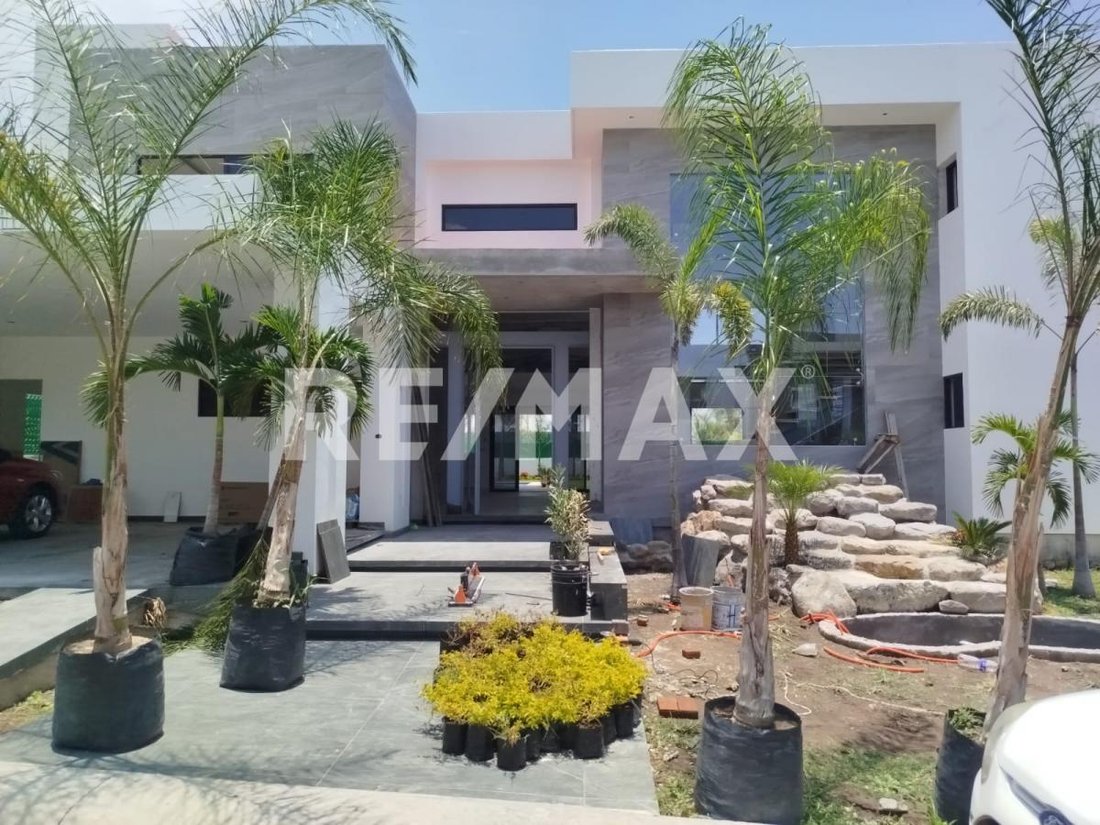 House in Lomas de Cocoyoc, Morelos, Mexico 2 - 18626367
