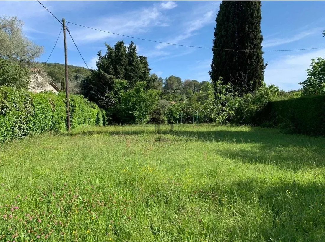 Land in Mougins, Provence-Alpes-Côte d'Azur, France 5 - 17357387