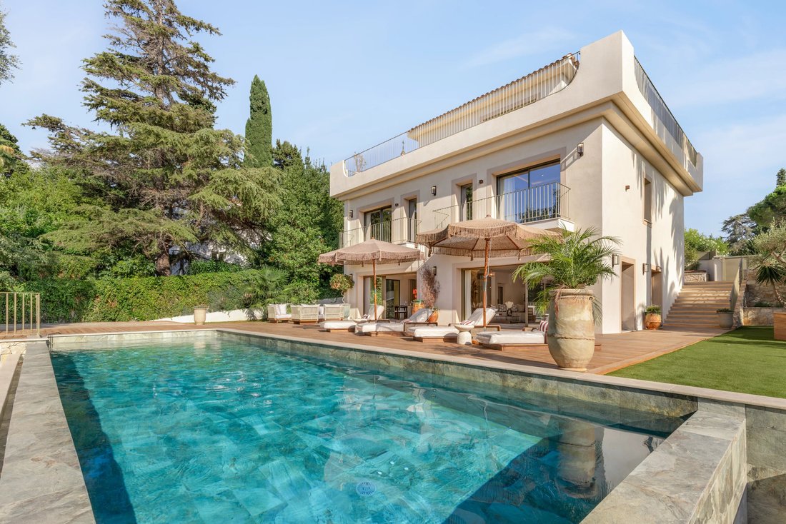 Villa in Cannes, Provence-Alpes-Côte d'Azur, France 3 - 18626899