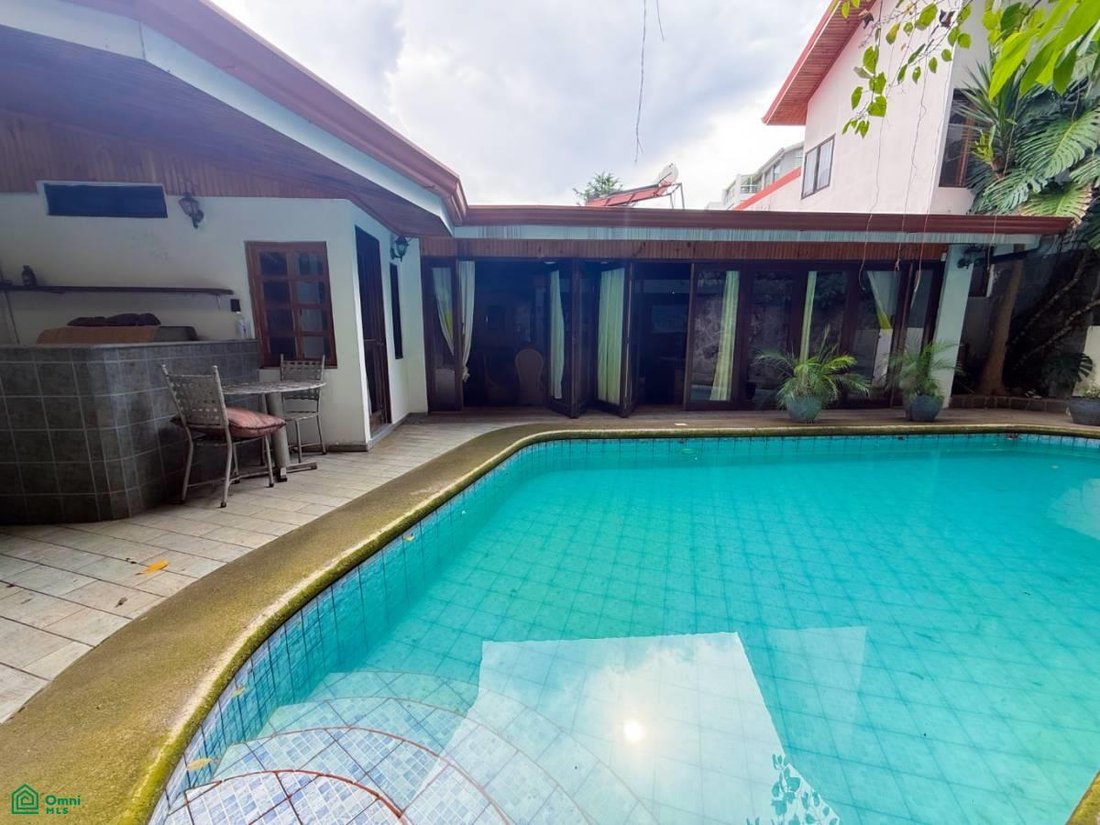 House in Escazu, San José Province, Costa Rica 2 - 17232406