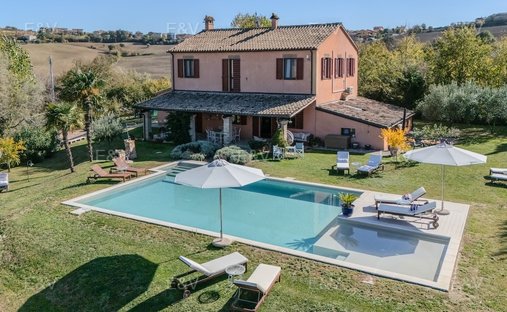 Country House in San Costanzo, Marche, Italy 1