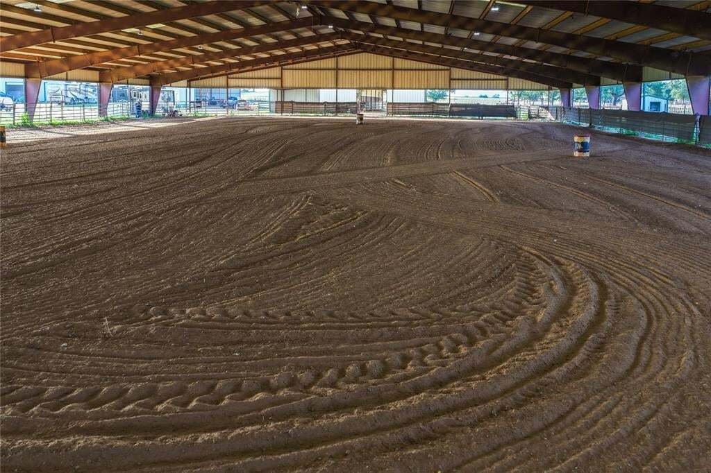 Farm Ranch in Stephenville, Texas, United States 3 - 18629344