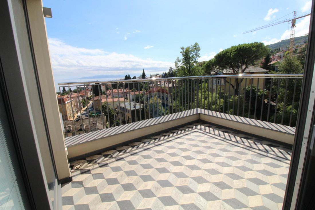 Apartment in Grad Opatija, Primorje-Gorski Kotar County, Croatia 1 - 18629889