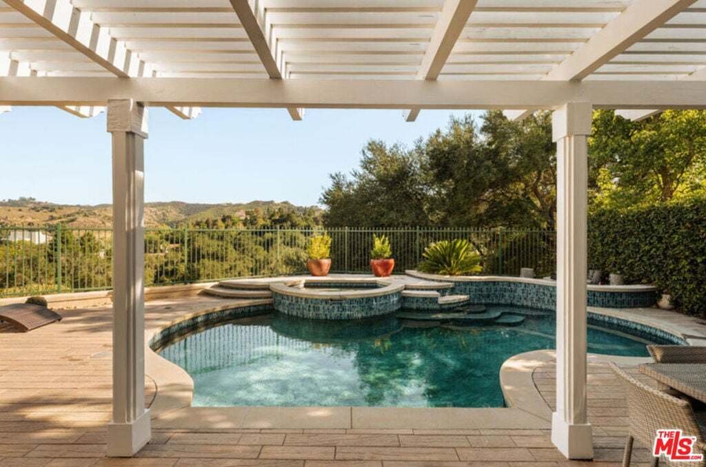House in Hidden Hills, California, United States 3 - 18629369